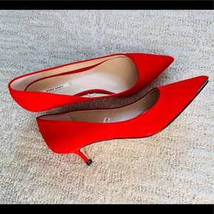 NEW Zara Basics Collection Red Kitten Heels